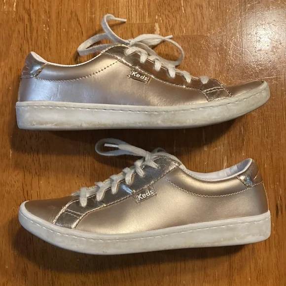 Keds Rose Gold shoes girls size 2.5 - Picture 6 of 7